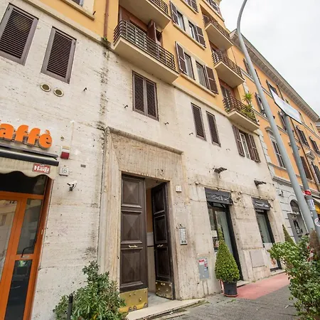 Refuge On Piazza Re Di -holiday 公寓 *