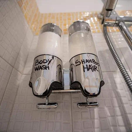 Refuge On Piazza Re Di -holiday 公寓 *